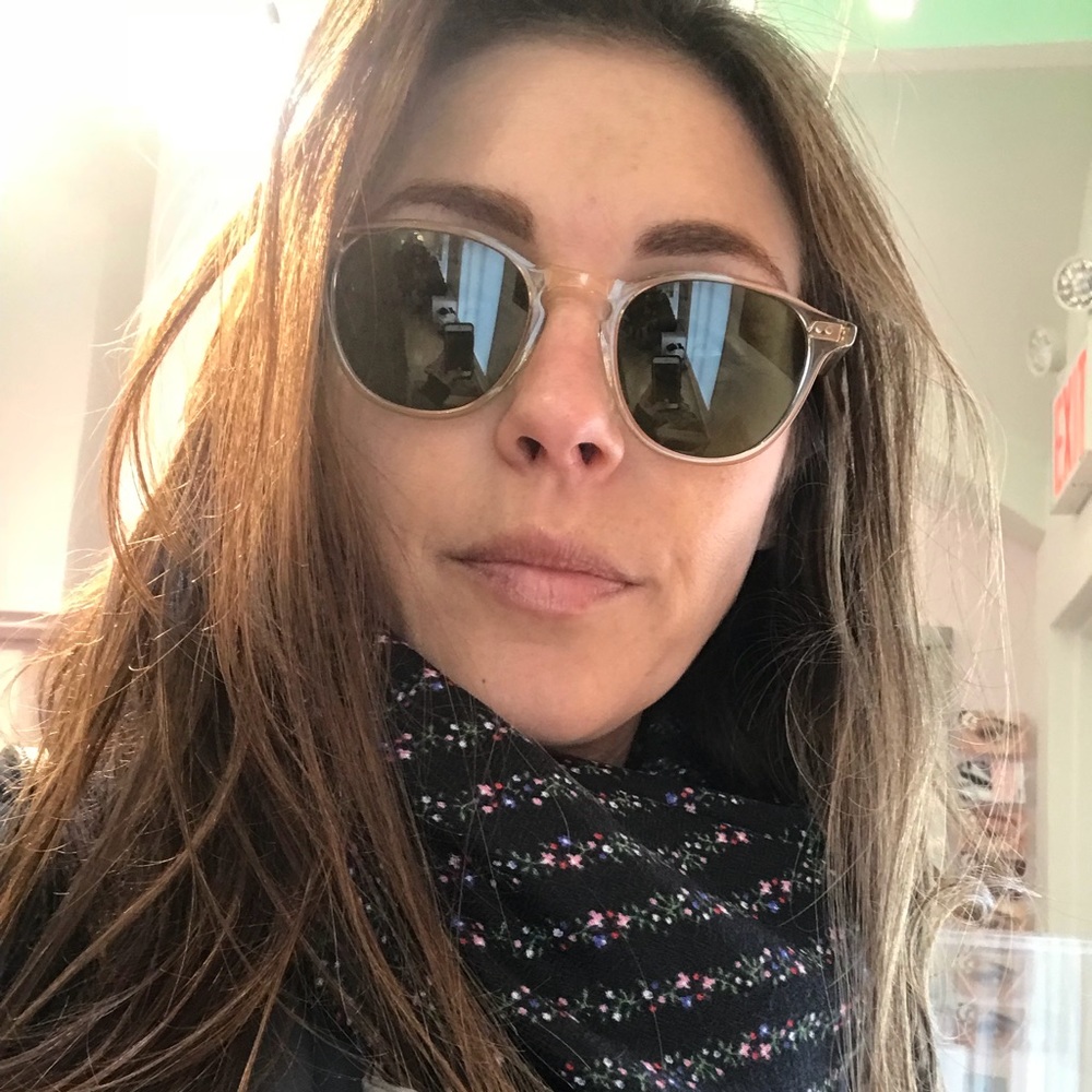 Meet your Posher, Lili